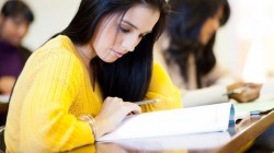 Học liên thông trái ngành tại HUBT có được không?